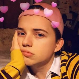 Meet your Posher, Bobby